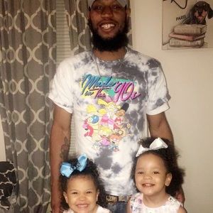 Meet your Posher, Carlos